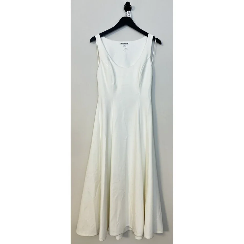 REFORMATION Mikol Pleated Midi Dress in White Size Medium - Picture 5 of 12